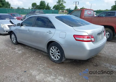 2011 Toyota Camry Xle z USA, uszkodzony, nr VIN 4T4BF3EK1BR175079